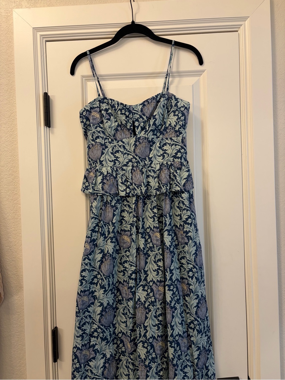 Blue Floral Print Spaghetti-Strap Maxi Dress